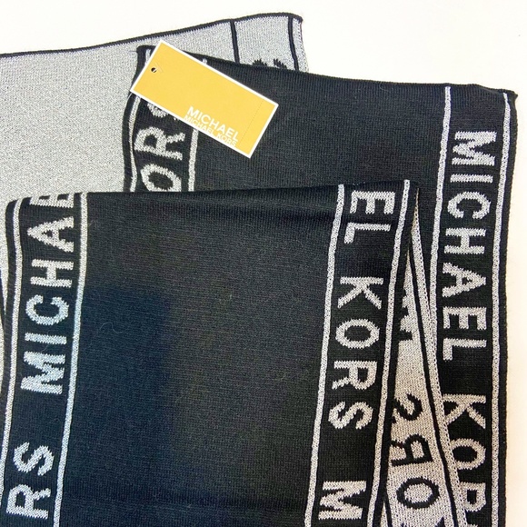 NWT MICHAEL MICHAEL KORS Black and Silver Logo Reversible Scarf HOLIDAY DRESSY - Picture 1 of 7